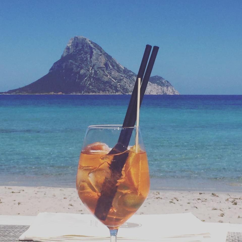 Hotel Al Faro Spiaggia La Cinta Santeodoro ซาน เตโอโดโร ภายนอก รูปภาพ